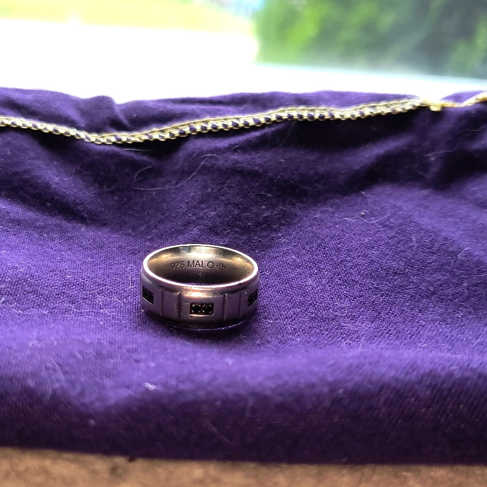 MALO Tantalum Black Diamond Wedding Band